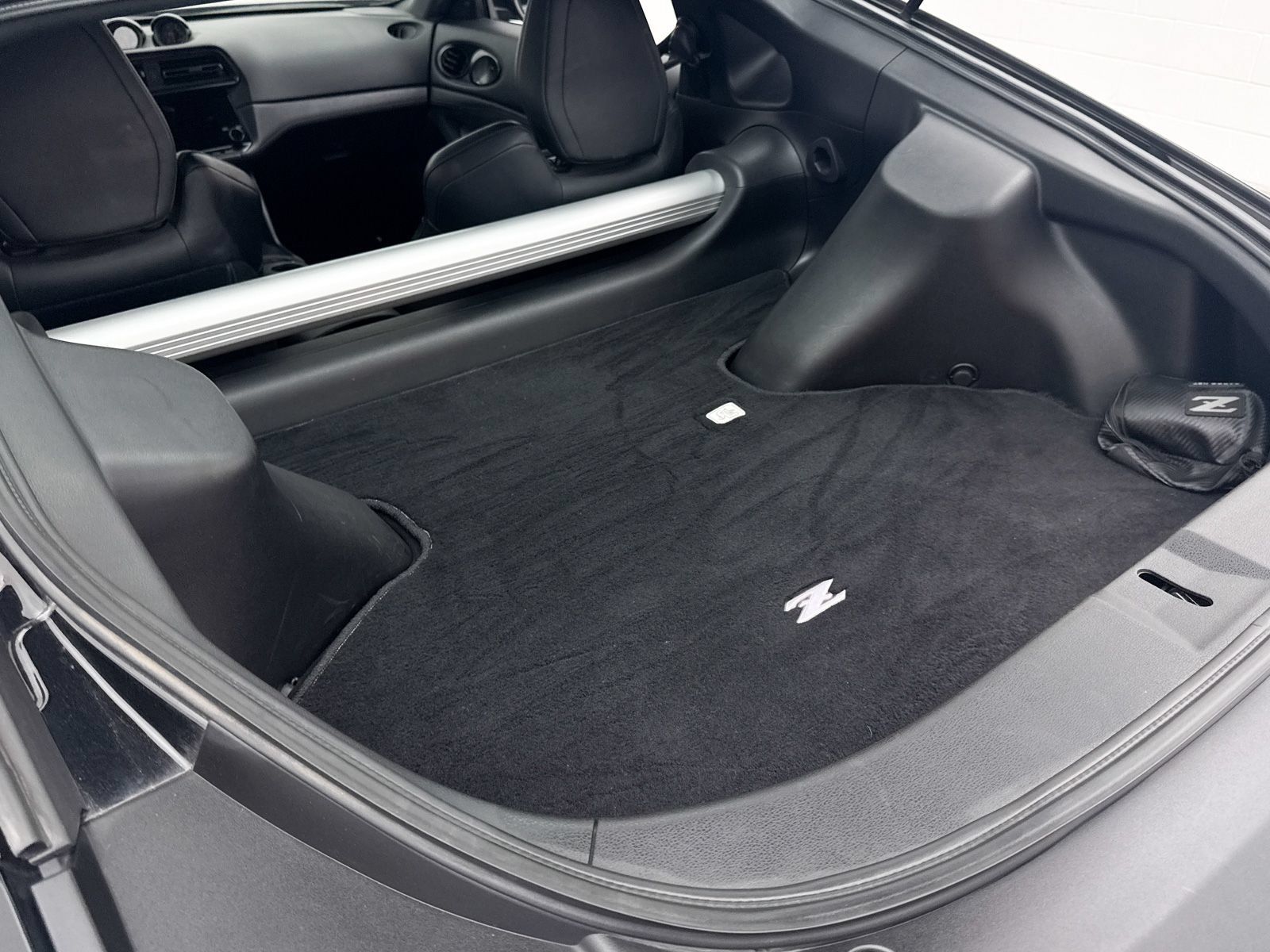 Used 2024 Nissan Z Performance w/ Floor Mat Package RWD image 28