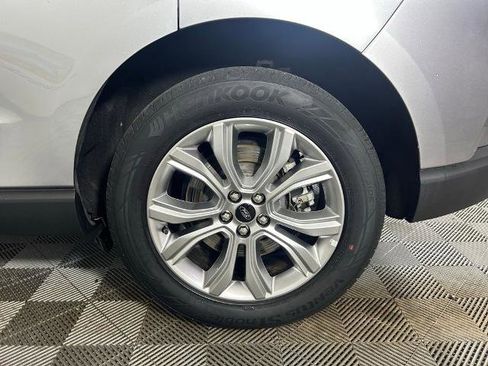 Certified 2024 Ford Edge Titanium AWD/4WD image 23