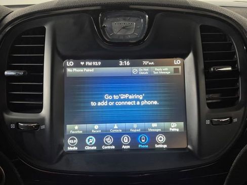 Used 2021 Chrysler 300 S RWD image 25