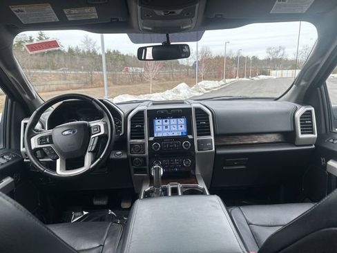 Used 2018 Ford F150 Lariat image 18