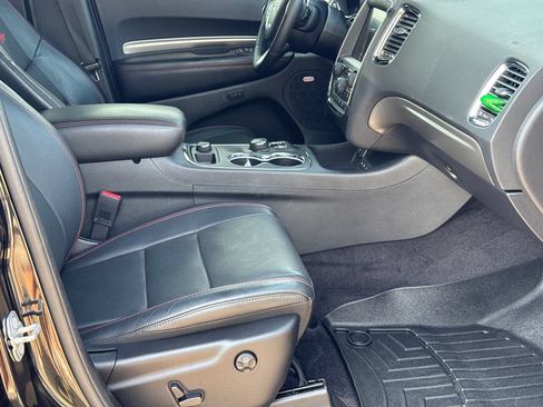 Used 2016 Dodge Durango R/T w/ Technology Group AWD/4WD image 13