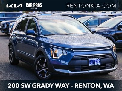 New 2025 Kia Niro EX