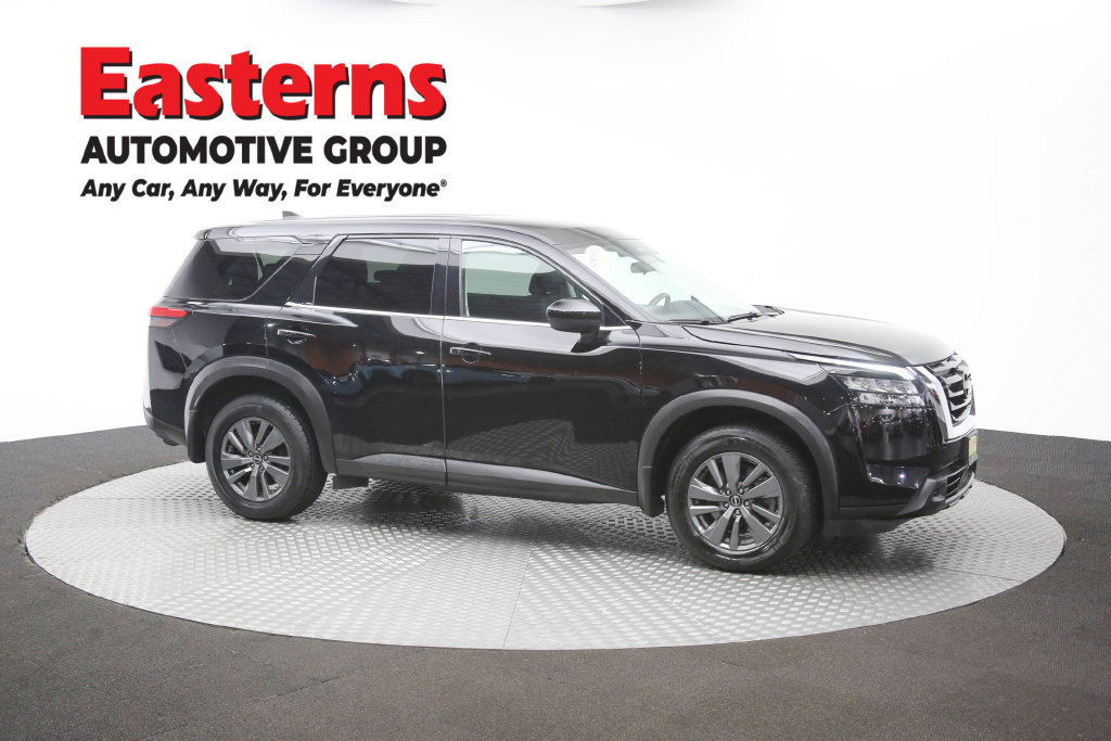 Used 2024 Nissan Pathfinder S AWD/4WD image 45