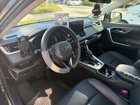 Used 2024 Toyota RAV4 XLE Premium image 7
