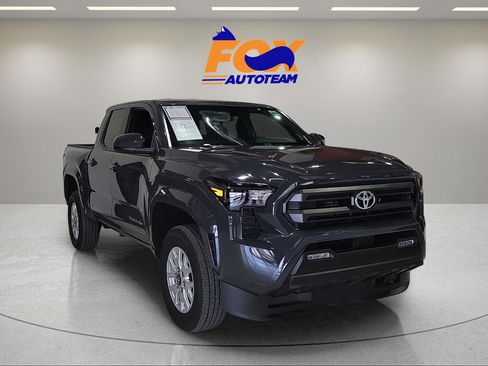 Certified 2025 Toyota Tacoma SR5 RWD image 5