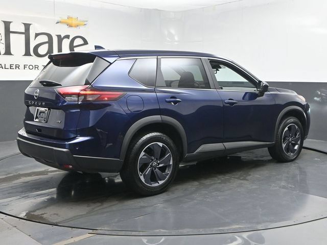 Used 2024 Nissan Rogue SV FWD image 51