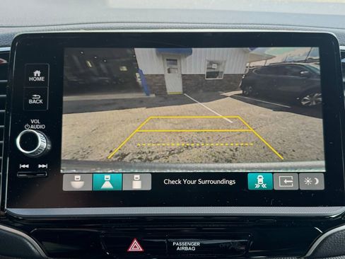 Used 2025 Honda Ridgeline TrailSport image 26