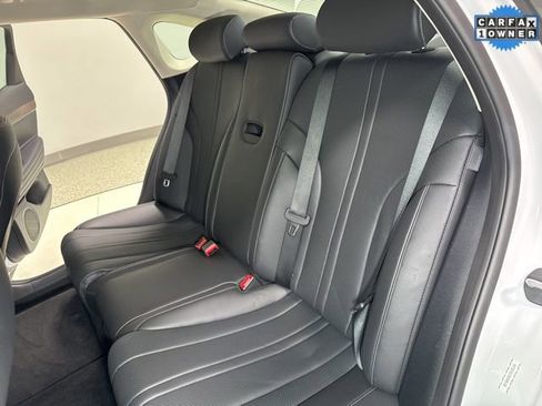 Used 2024 Genesis G80 image 24