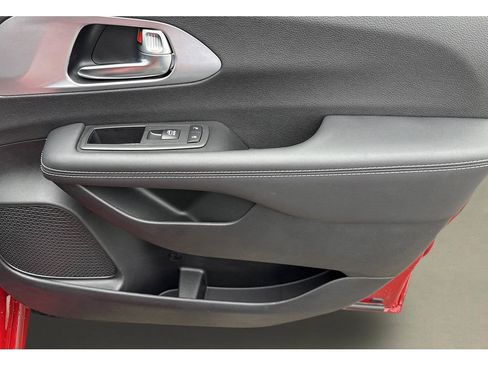 New 2026 Chrysler Pacifica Limited w/ S Appearance Package image 21