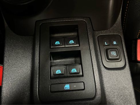 Used 2024 Ford Bronco Badlands image 42