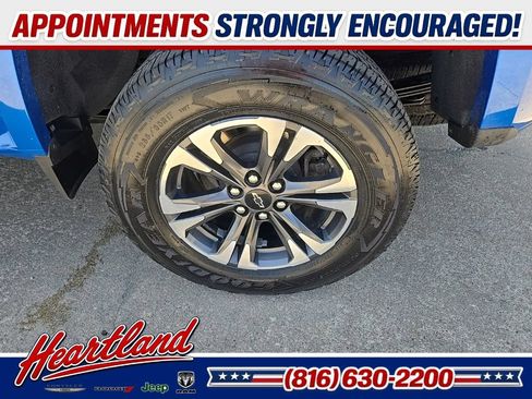 Used 2021 Chevrolet Colorado Z71 AWD/4WD image 33