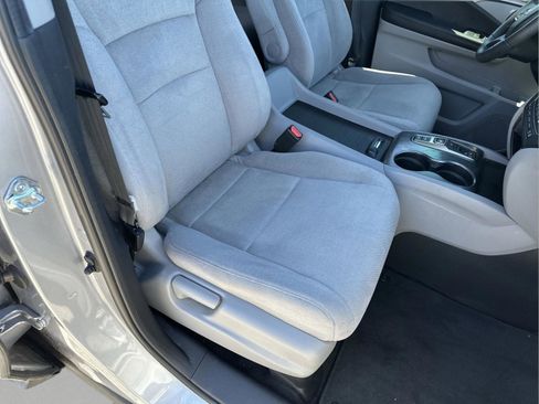 Used 2021 Honda Pilot EX image 20