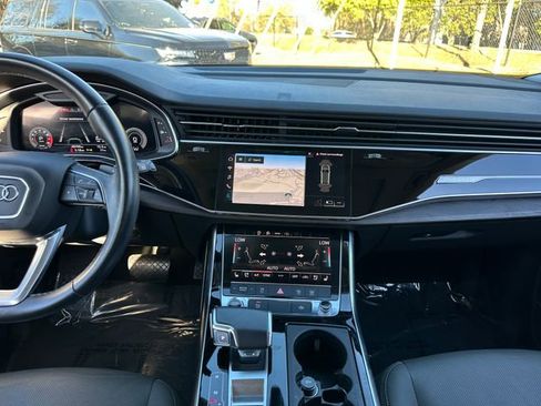 Used 2021 Audi Q8 Premium Plus w/ Premium Plus Package image 16