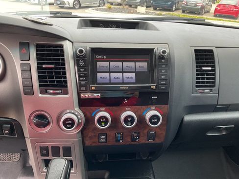 Used 2013 Toyota Tundra Platinum AWD/4WD image 20