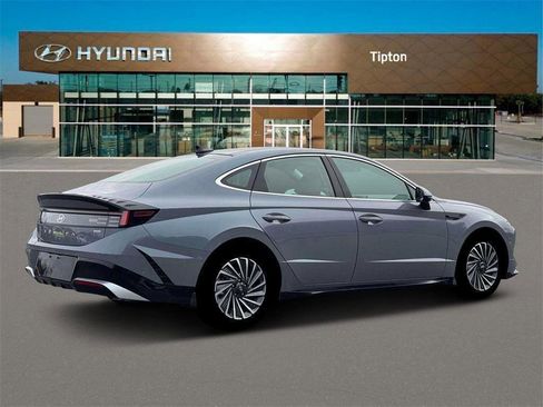 New 2026 Hyundai Sonata Limited image 8