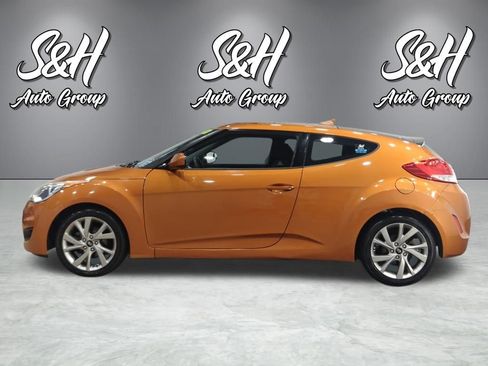 Used 2016 Hyundai Veloster image 20