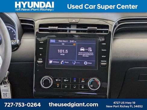 Used 2023 Hyundai Santa Cruz SE AWD/4WD image 19