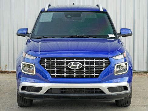 Used 2022 Hyundai Venue Limited w/ Cargo Package image 42