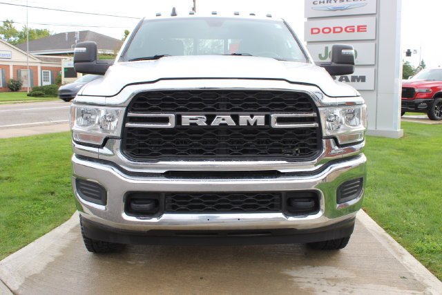 Used 2024 RAM 3500 Tradesman AWD/4WD image 6