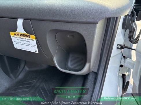 New 2025 Ford Transit 250 148 Medium Roof image 46