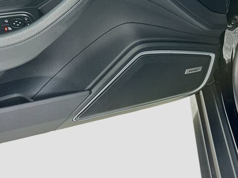 Certified 2023 Porsche Panamera 4 AWD/4WD image 21