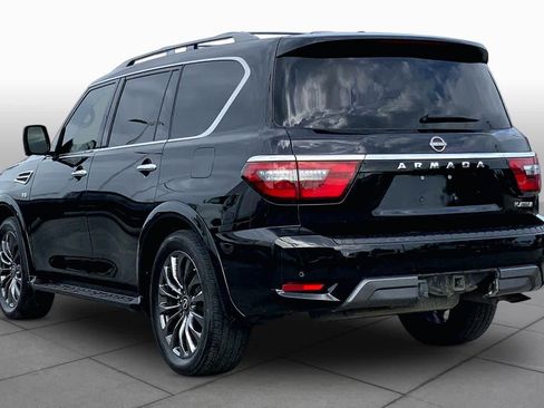 Used 2021 Nissan Armada Platinum w/ Captain's Chairs Package RWD image 12