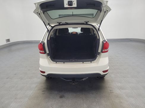 Used 2019 Dodge Journey SE w/ Premium Group image 29