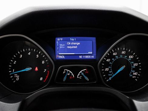 Used 2014 Ford Focus SE FWD image 26