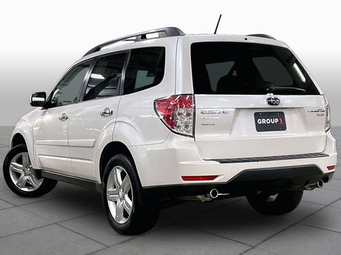 Used 2010 Subaru Forester 2.5X Limited AWD/4WD image 11
