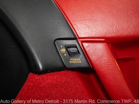Used 1990 Chevrolet Corvette ZR-1 RWD image 36