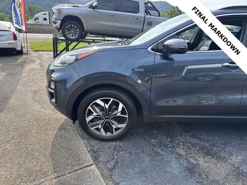 Used 2021 Kia Sportage EX w/ EX Technology Package image 10