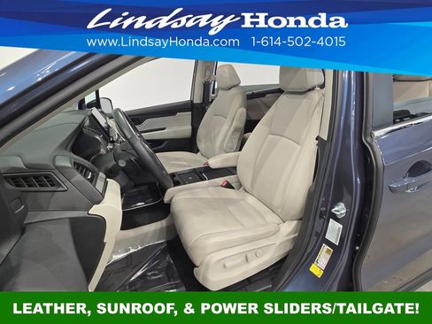 Used 2025 Honda Odyssey EX-L image 12