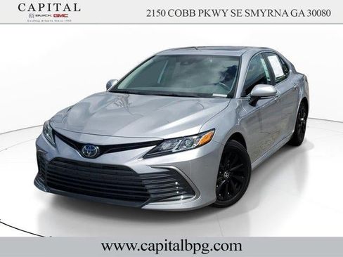 Used 2024 Toyota Camry LE w/ Convenience Package FWD image 1