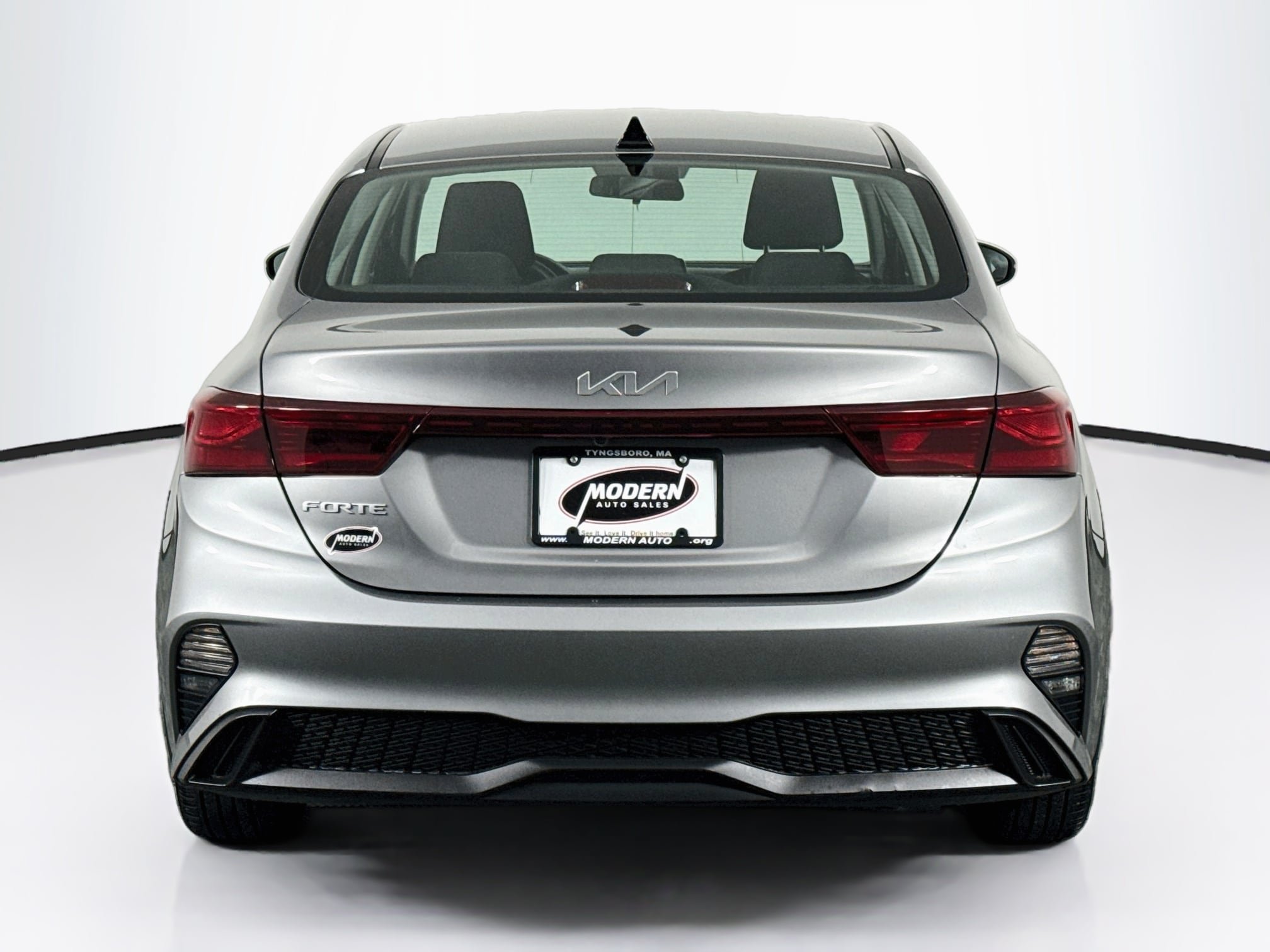 Used 2023 Kia Forte LXS w/ LXS Technology Package FWD image 14