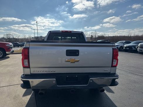 Used 2017 Chevrolet Silverado 1500 LTZ w/ Sport Package image 6