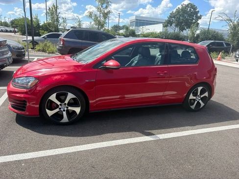 Used 2015 Volkswagen GTI SE w/ Lighting Package (SEL) FWD image 3