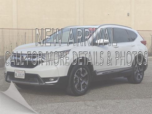 Used 2019 Honda CR-V Touring image 1