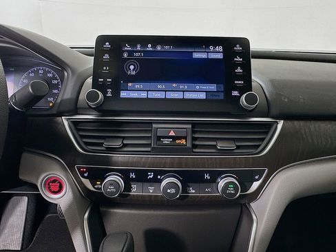Used 2019 Honda Accord EX image 14