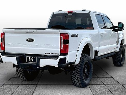New 2026 Ford F250 Lariat w/ Black Appearance Package AWD/4WD image 13