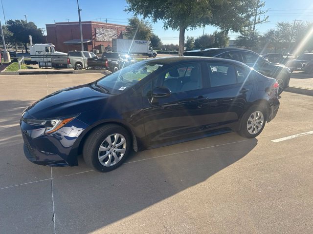 Used 2026 Toyota Corolla LE FWD image 5