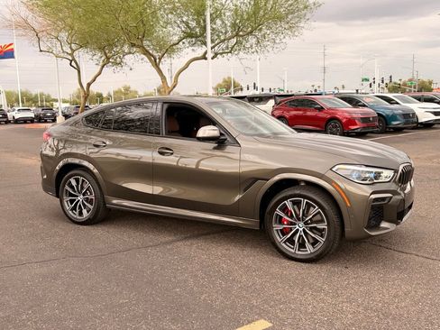 Used 2022 BMW X6 M50i w/ Executive Package AWD/4WD image 8