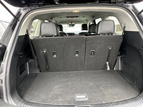 Certified 2024 Kia Telluride S FWD image 16