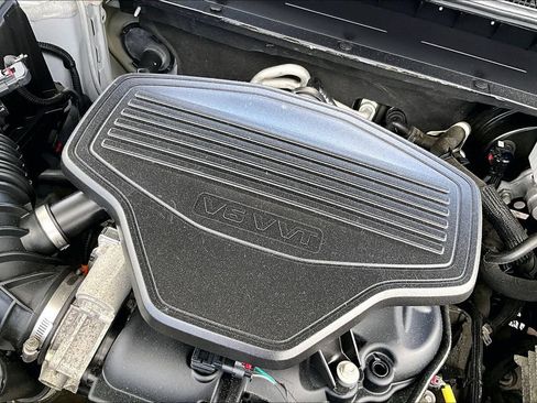 Used 2020 GMC Acadia SLE w/ Driver Convenience Package AWD/4WD image 35