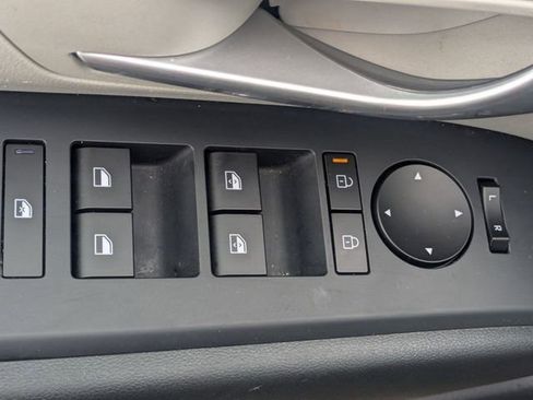 Used 2025 Hyundai Tucson SEL image 12