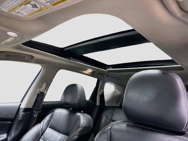Used 2019 Nissan Murano Platinum AWD/4WD image 18