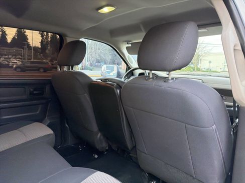 Used 2012 RAM 3500 ST w/ Chrome Appearance Group image 22