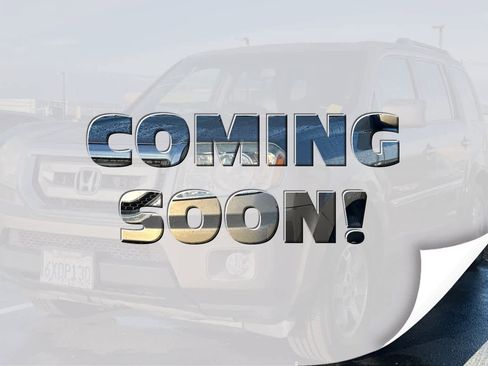 Used 2011 Honda Pilot Touring image 1