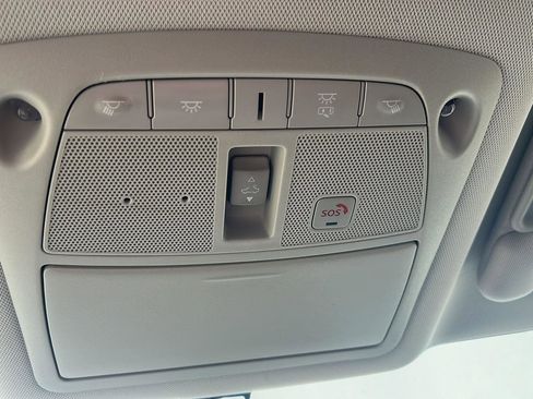 Used 2018 Nissan Pathfinder Platinum AWD/4WD image 26