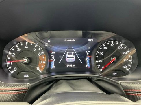 Used 2025 Jeep Compass Trailhawk AWD/4WD image 9
