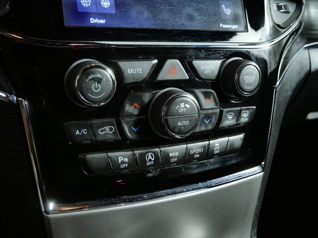 Used 2019 Jeep Grand Cherokee Limited AWD/4WD image 20